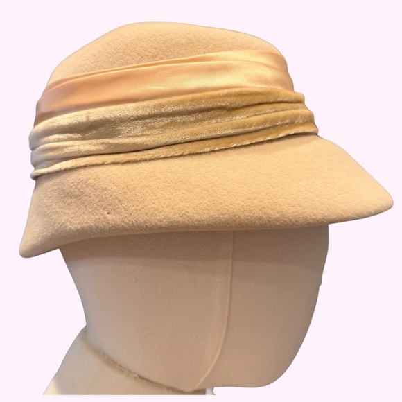 VINTAGE 60s Chez Original 100% Wool Felted Rhinestone Cream Opera Cocktail Hat main image 5